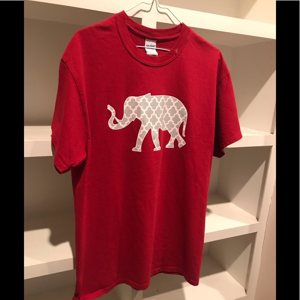 Elephant Bama T-shirt , New without tags ! M🔥🔥